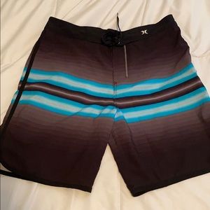 Hi four way stretch phantom shorts size 30
